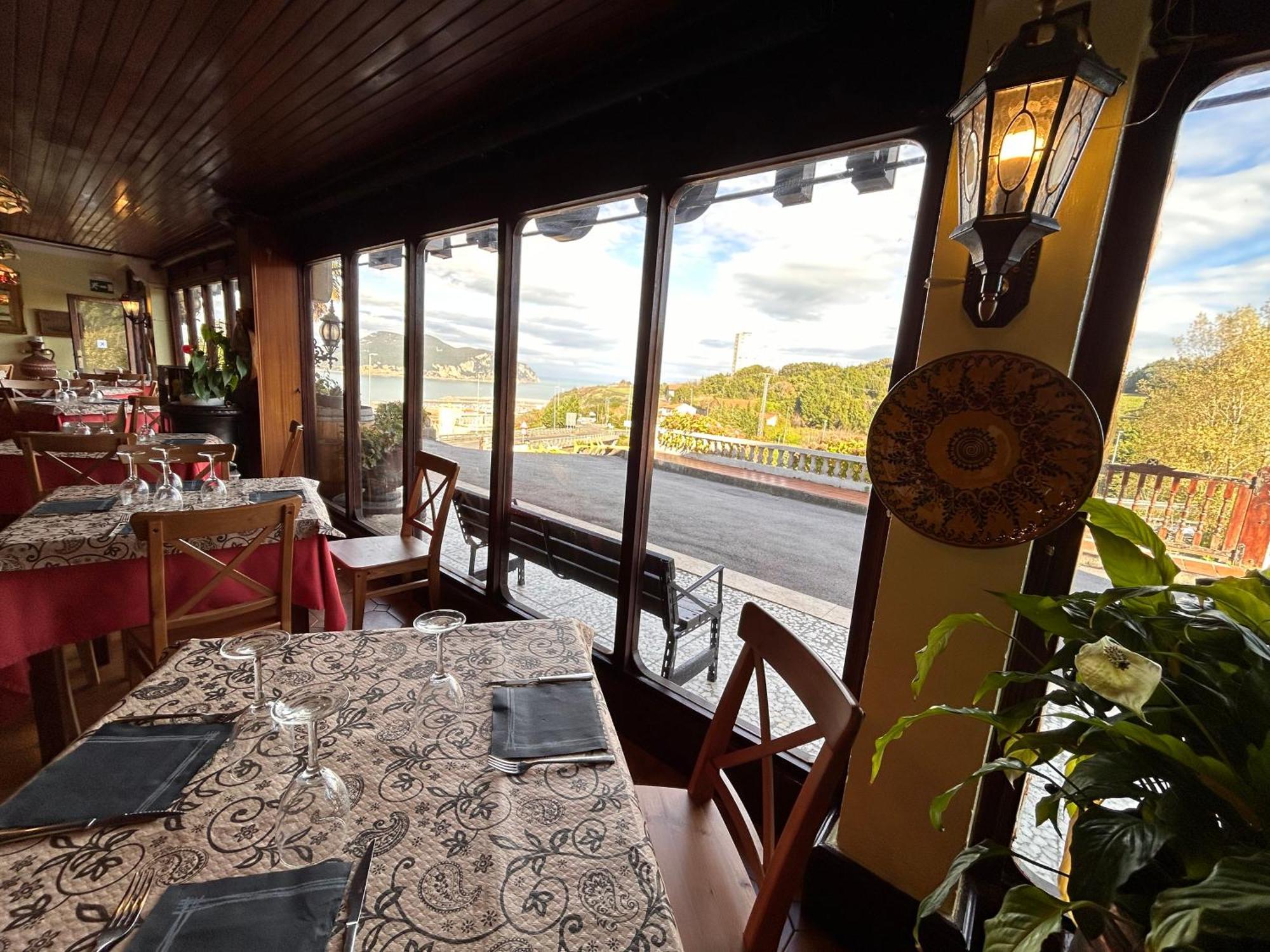 Hostal El Carro لاريدو المظهر الخارجي الصورة